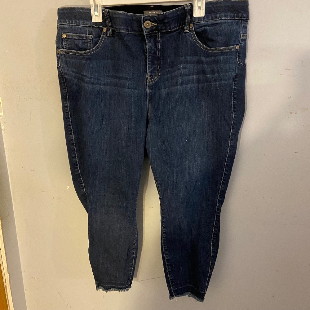 Torrid Bombshell Skinny with Distressed Ankle